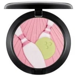 Mac It's A Strike! Pearlmatte Trophy Cipria